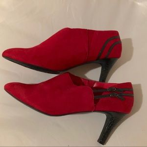 Red Impo Ankle Boot Bootie Heels Size 9  Faux Croc